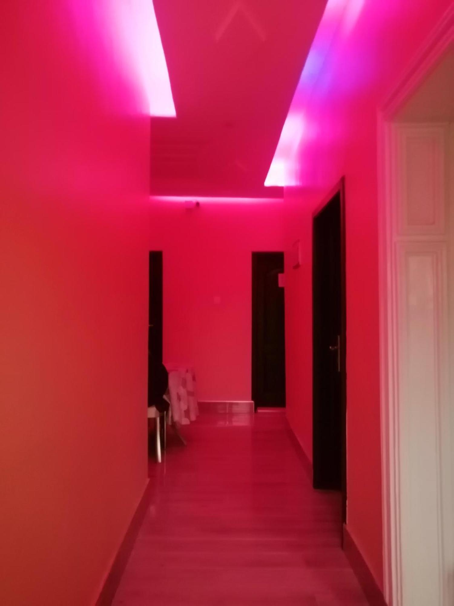 Terra Santa Lodgings Аккра Екстер'єр фото